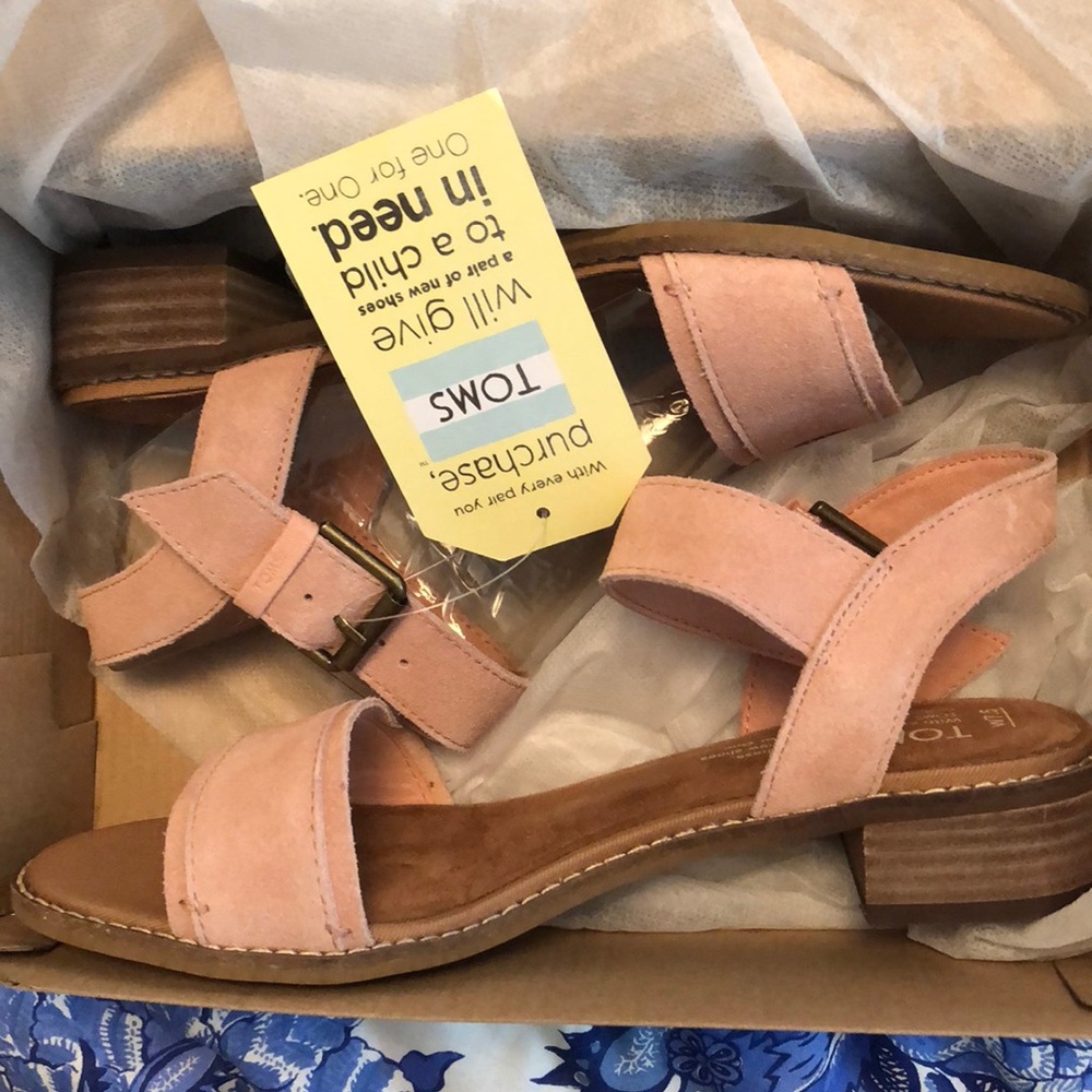 Toms bloom suede sandals size 7 1/2